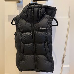 Columbia Black Insulated Puffy Vest with Hood